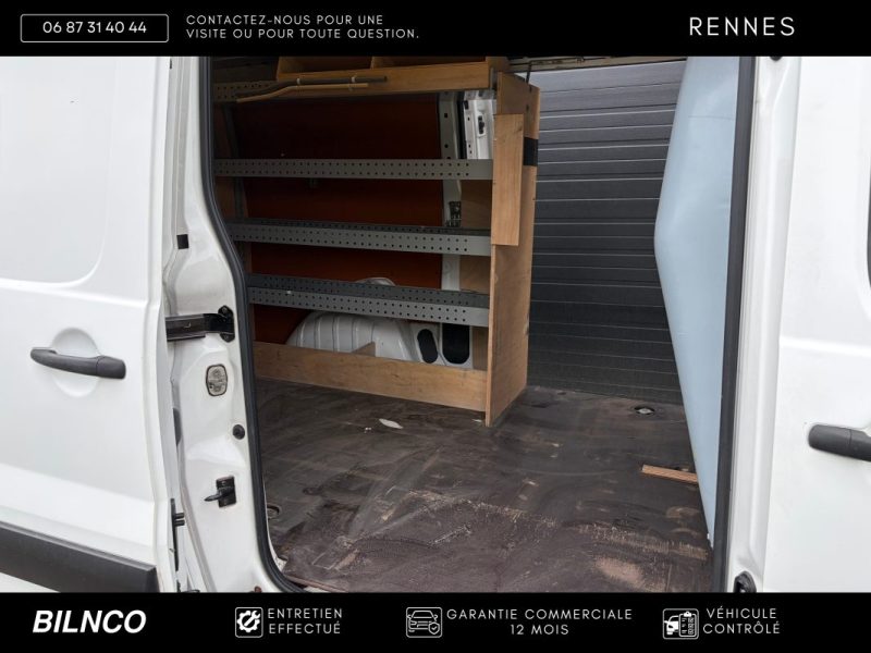 Peugeot Expert 229 2.0 HDI 128ch L2H1 / TVA récupérable / Attelage câblé / Radar de recul / Climatis