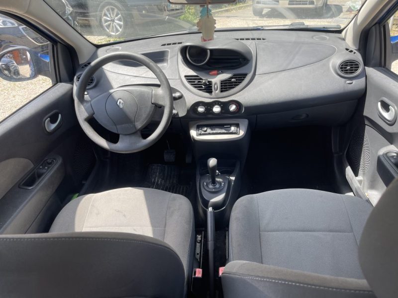 RENAULT TWINGO II 1.2 75 DYNAMIQUE QUICKSHIFT 5 2009