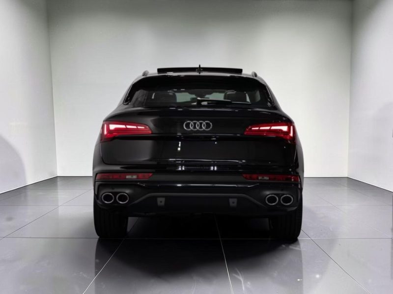 AUDI SQ5  2021