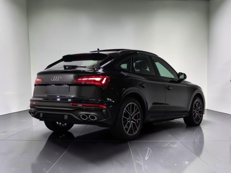 AUDI SQ5  2021