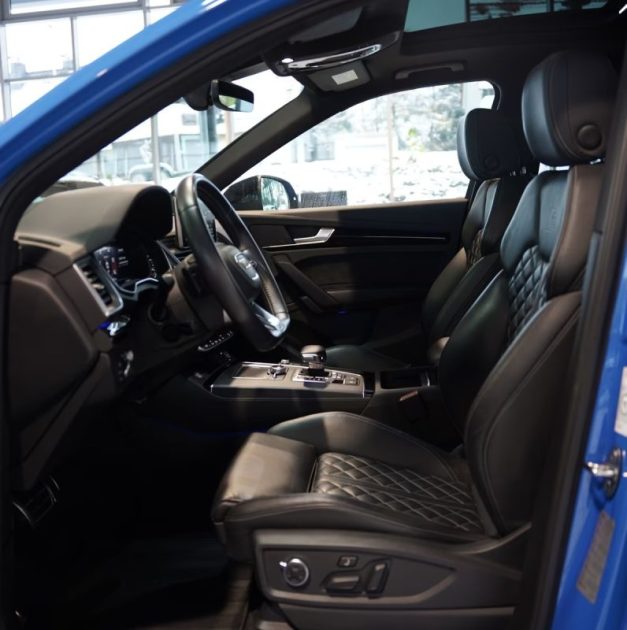 AUDI SQ5 3.0 TDI QUATTRO 347 CH – TURBO BLUE – SUSPENSION PNEUMATIQUE – MATRIX LED – PANO – AFFICHAGE TÊTE HAUTE – CAMÉRA 360° – ATTELAGE 2020