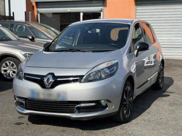 RENAULT SCENIC III 1.5 DCI 110 cv- Garantie 12 mois - Bose