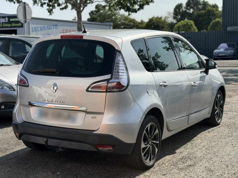RENAULT SCENIC III 1.5 DCI 110 cv- Garantie 12 mois - Bose