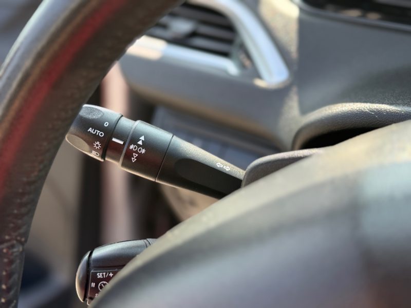 Peugeot 208 1.6 VTi 120 Allure – Clim - Bluetooth - Boite Auto - révisée & garantie 6 mois