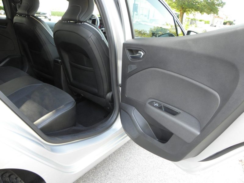RENAULT  CLIO V 1.5 BLUE DCI 115 INTENS BOITE MANUELLE / 6CH 2020