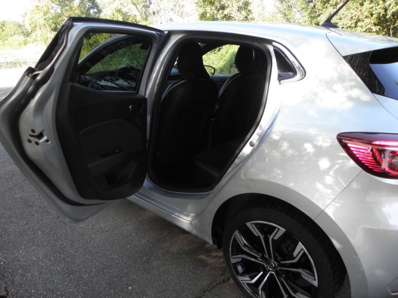 RENAULT  CLIO V 1.5 BLUE DCI 115 INTENS BOITE MANUELLE / 6CH 2020