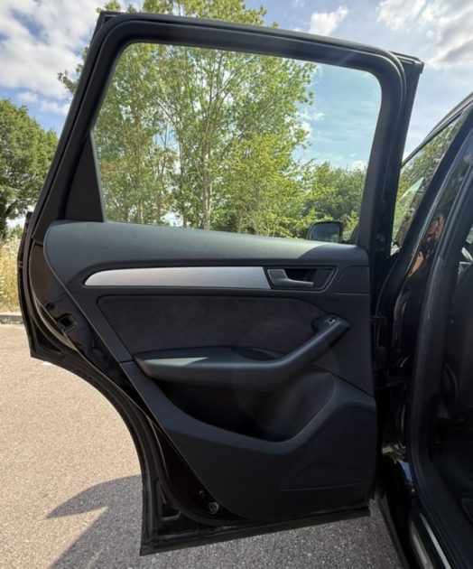 Audi Q5 2.0 Tdi 177Ch Quattro S-Line (Sièges Chauffants | Keyless | Angles Mort)