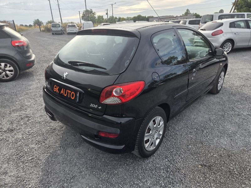 PEUGEOT 206 PLUS + 1.4 HDI 70 URBAN 2009 169500 km 