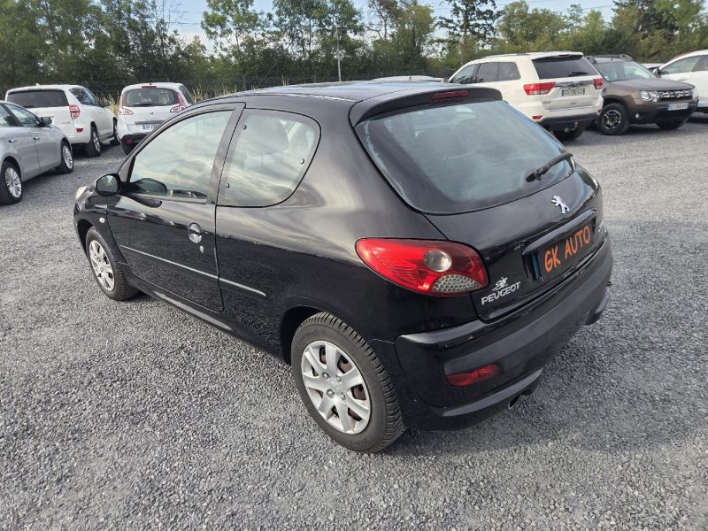 PEUGEOT 206 PLUS + 1.4 HDI 70 URBAN 2009 169500 km 