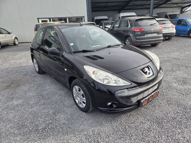 PEUGEOT 206 PLUS + 1.4 HDI 70 URBAN 2009 169500 km 