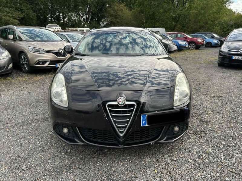 ALFA ROMEO GIULIETTA  DISTINCTIVE garantie 12 mois