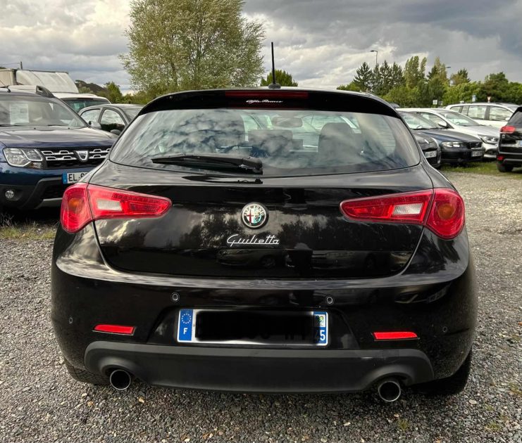 ALFA ROMEO GIULIETTA  DISTINCTIVE garantie 12 mois