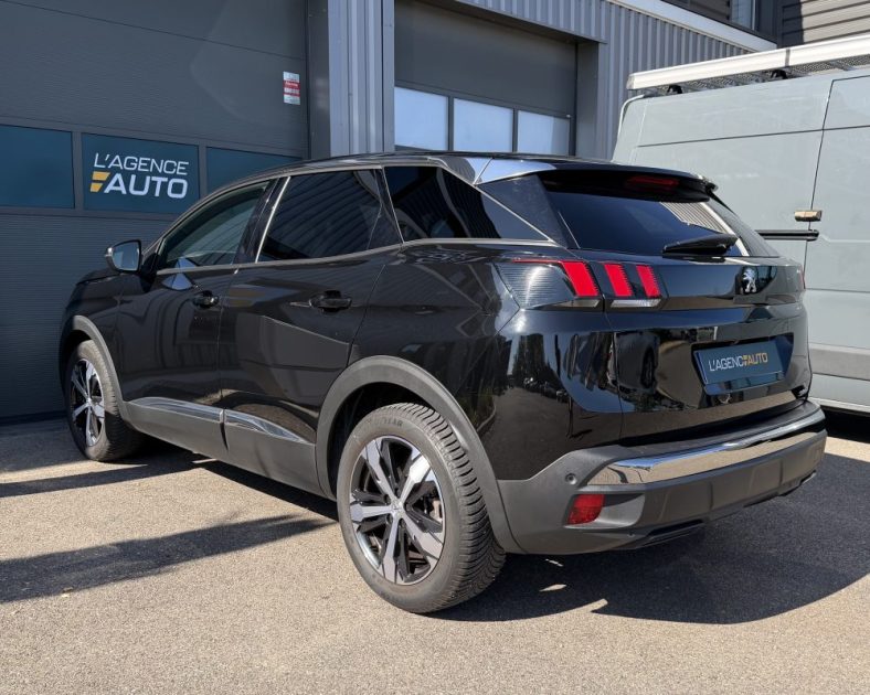 PEUGEOT 3008 DIESEL - ALLURE PACK - 130ch - Sièges chauffants - Entretien Peugeot - Hayon motorisé
