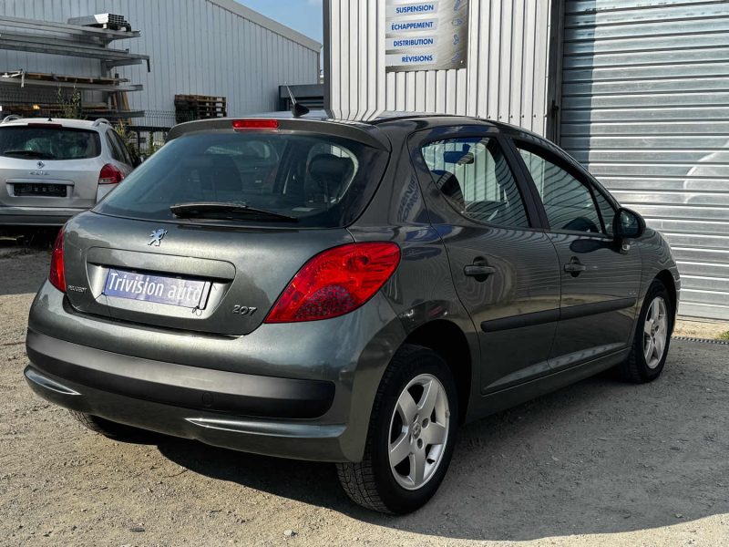 PEUGEOT 207 1.4 75CH URBAN MOVE 2009