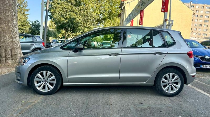 VOLKSWAGEN GOLF VII SPORTSVAN 1.6 TDI 110 CONFORTLINE 