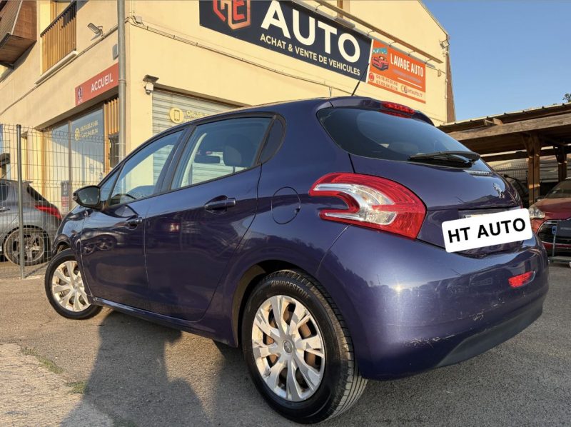 ✅PEUGEOT 208 1.4 HDI 70ch FAIBKLE KILOMETRAGE✅