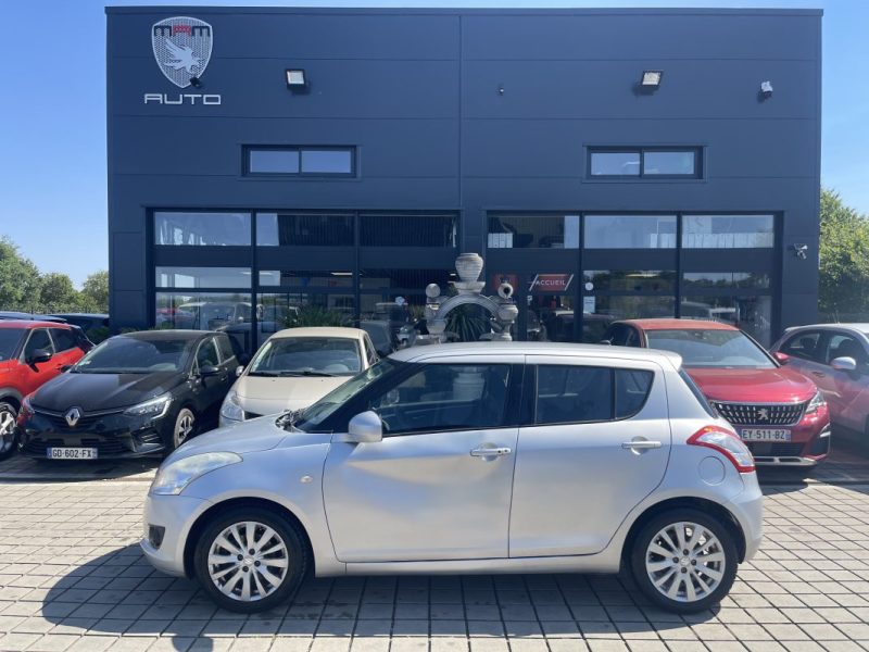SUZUKI SWIFT III  1.2 94CH VVT GL  2010