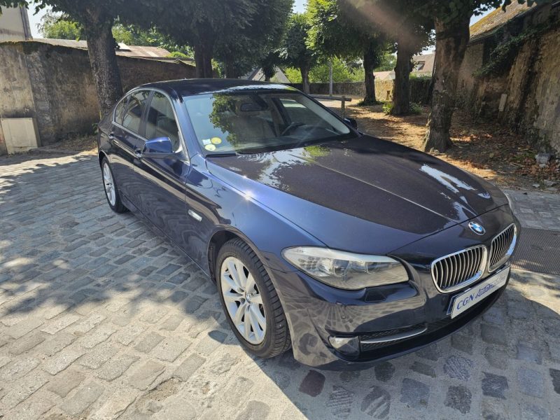 B.M.W. SERIE 5 525D LUXE BA 2010 / 1ERE MAIN / 6 CYLINDRES