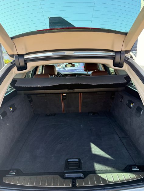 BMW 520D 190ch XDrive Touring F11 Luxury - Entretien et Suivi BMW