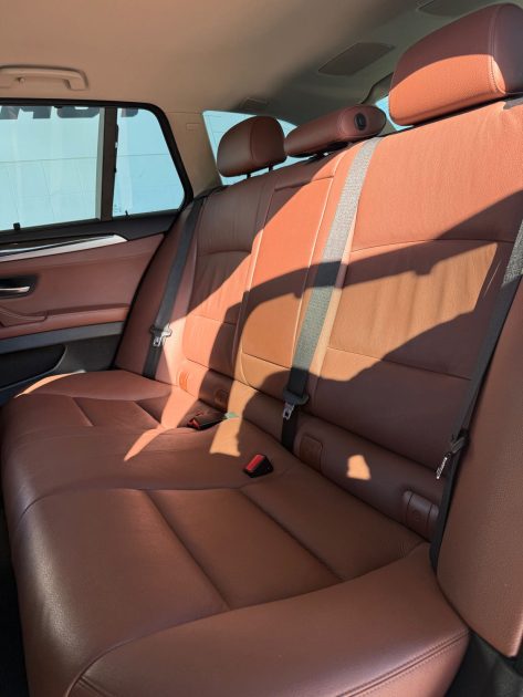 BMW 520D 190ch XDrive Touring F11 Luxury - Entretien et Suivi BMW