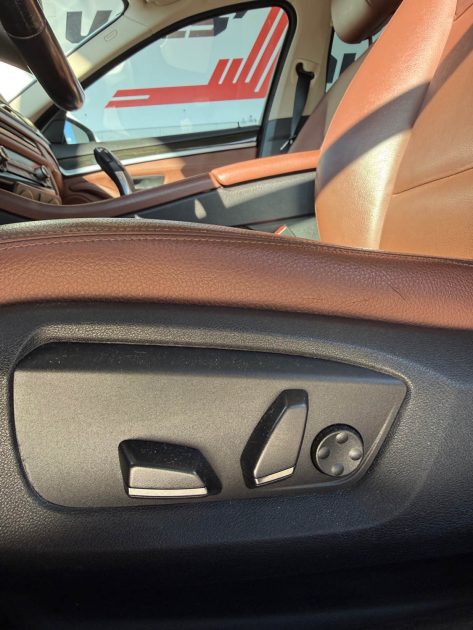 BMW 520D 190ch XDrive Touring F11 Luxury - Entretien et Suivi BMW
