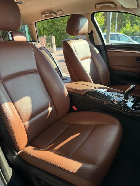 BMW 520D 190ch XDrive Touring F11 Luxury - Entretien et Suivi BMW