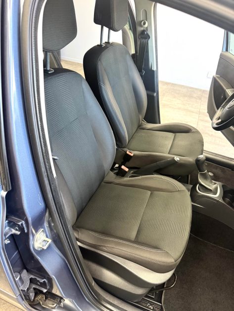 RENAULT CLIO III 1,5 DCI 75 CV DYNAMIQUE TOMTOM  2011