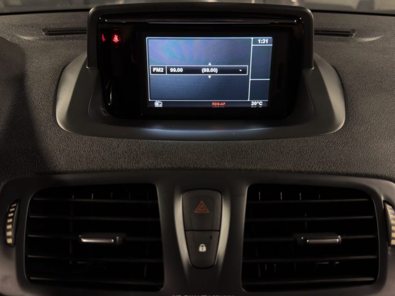RENAULT MEGANE III PHASE (2) 1.5 DCI 110 Cv 1ERE MAIN / GPS TOMTOM BVM6 69 300 Kms - GARANTIE 1 AN