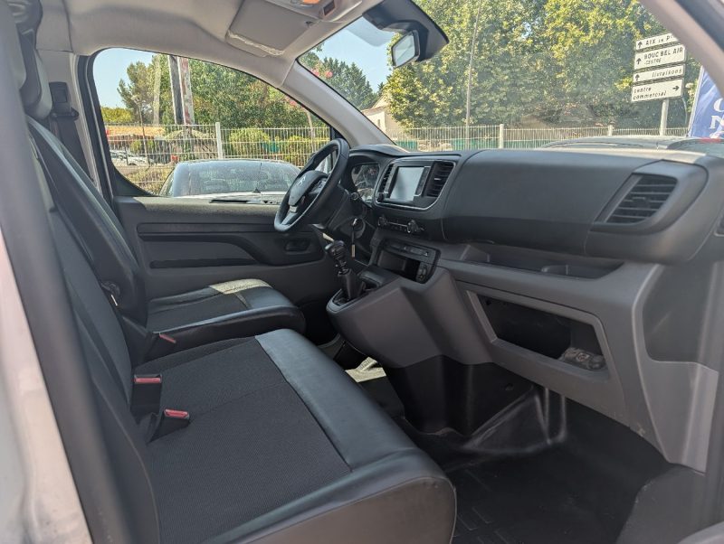 CITROEN JUMPY M 2.0 BLUE HDI 120 CONFORT 1ERE MAIN ENTRETIEN EXCLUSIF CITROEN TVA RECUPERABLE 