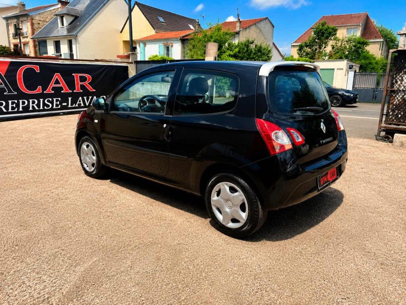 RENAULT TWINGO II 1.5 DCI 85 INITIALE 2013