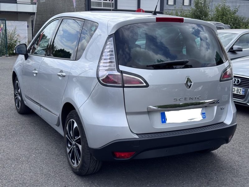 RENAULT SCENIC III PHASE 3 EDITION BOSE 1.2 TCE 130  2016