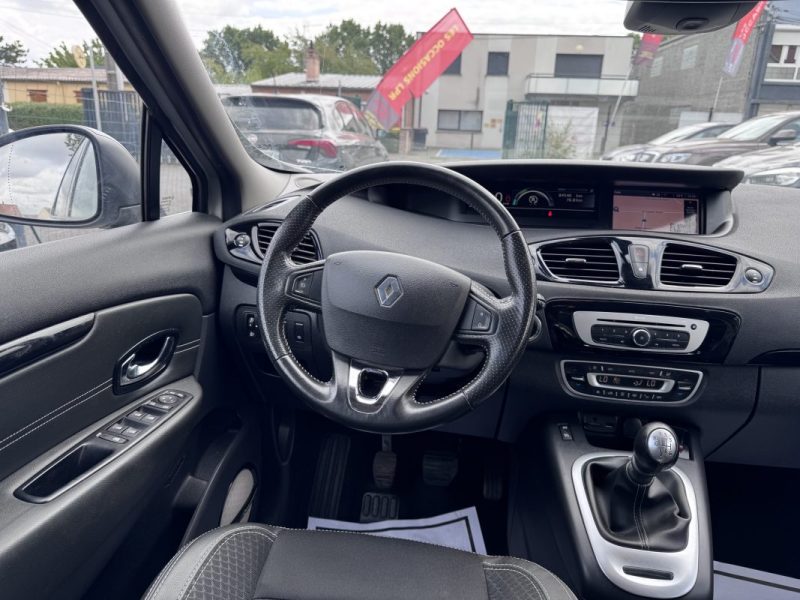RENAULT SCENIC III PHASE 3 EDITION BOSE 1.2 TCE 130  2016