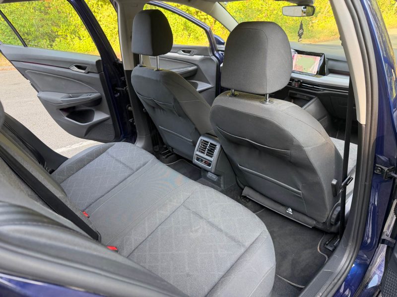 VOLKSWAGEN GOLF VIII 2.0 TDI  116  DSG 06/2022