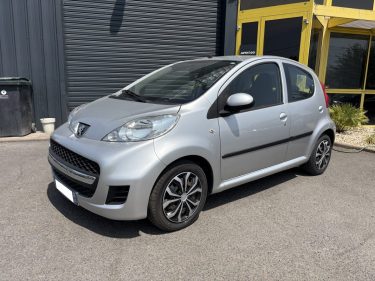 PEUGEOT 107 1.0E 12V TRENDY 2-TRONIC 2010
