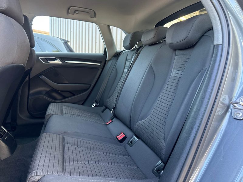AUDI A3 2.0 TDI 150  S TRONIC DESIGN