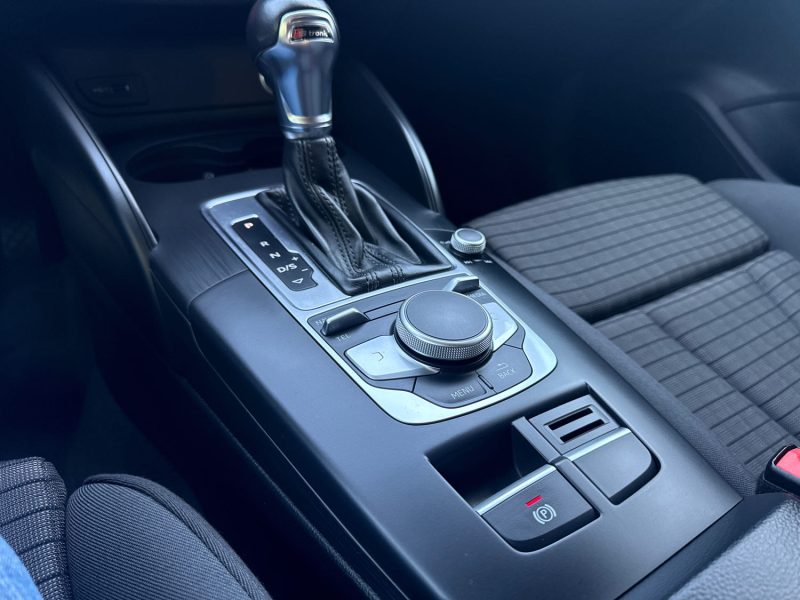 AUDI A3 2.0 TDI 150  S TRONIC DESIGN