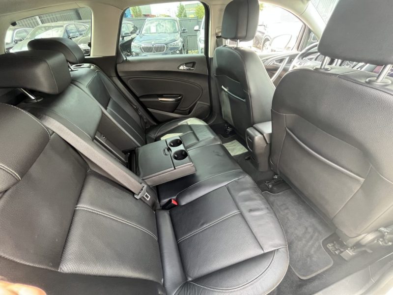 Opel Astra SportsTourer 2.0 CDTi 160ch Edition Cosmo 