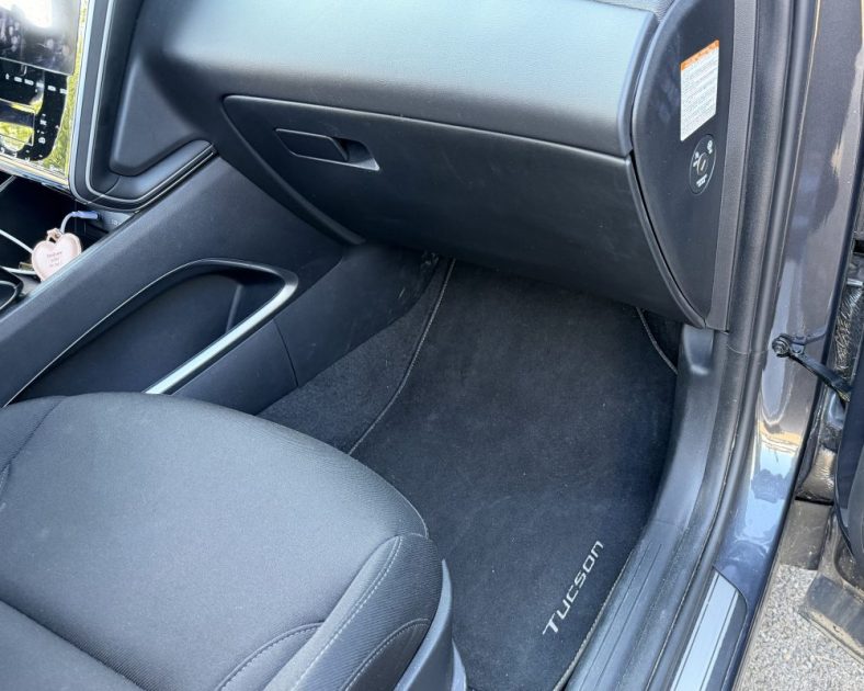 HYUNDAI TUCSON CREATIVE - 230ch  HYBRID - Entretien complet - Sièges chauffants - Garantie