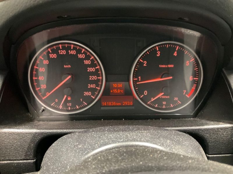 BMW X1 SDRIVE 18I  2013