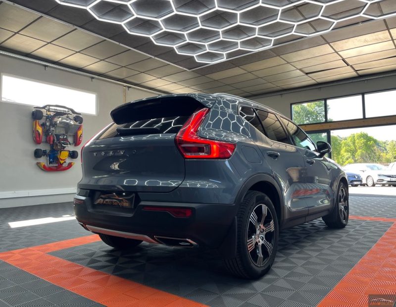 VOLVO XC40 D4 190CH AWD INSCRIPTION LUXE GEARTRONIC 8 TOIT OUVRANT - GARANTIE 12 - 60 MOIS