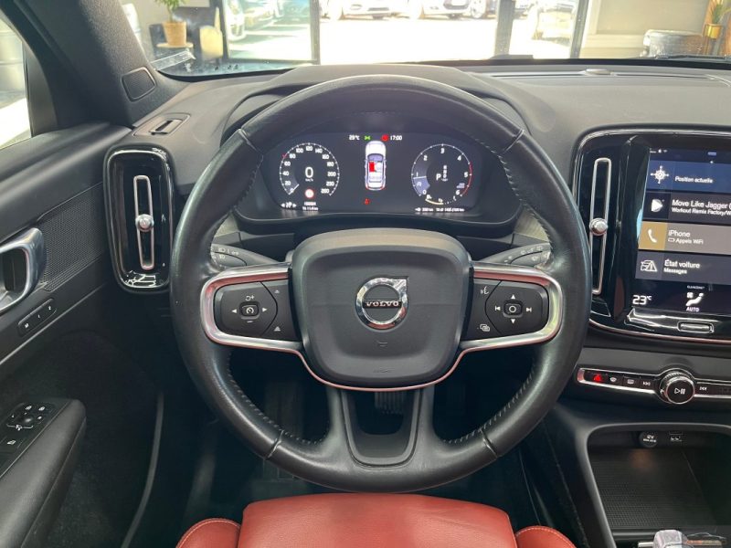 VOLVO XC40 D4 190CH AWD INSCRIPTION LUXE GEARTRONIC 8 TOIT OUVRANT - GARANTIE 12 - 60 MOIS