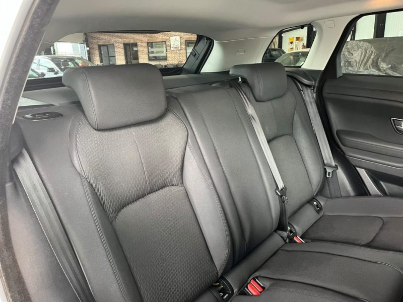 🚙 LAND ROVER Range Rover EVOQUE 2.0 TD4 150 🛞 4x4 📷 Caméra de recul 🔗 Attelage