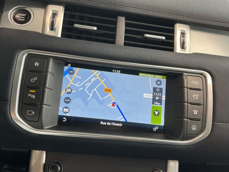 🚙 LAND ROVER Range Rover EVOQUE 2.0 TD4 150 🛞 4x4 📷 Caméra de recul 🔗 Attelage