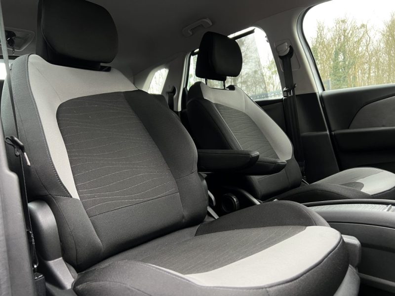 CITROEN C4 PICASSO II INTENSIVE 1.6 THP 165 Cv BOITE AUTOMATIQUE / ECRAN GPS CAMERA - GARANTIE 1 AN