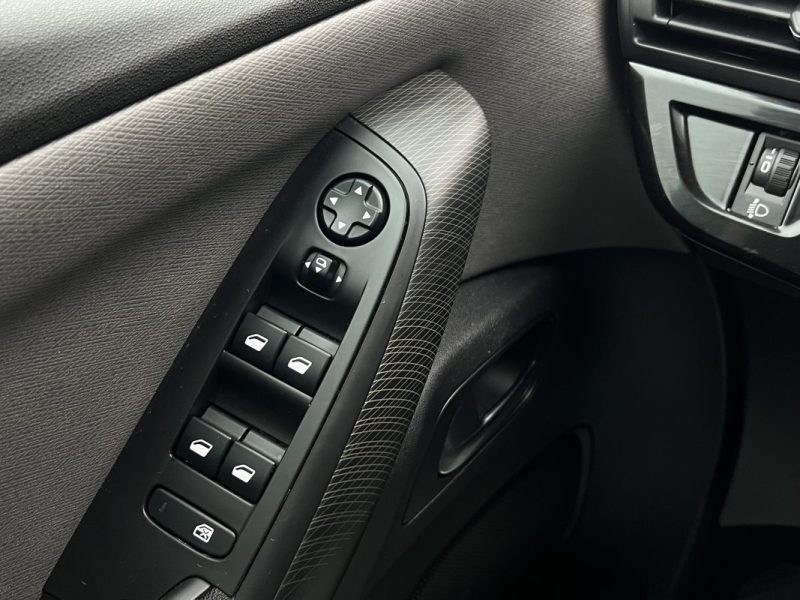 CITROEN C4 PICASSO II INTENSIVE 1.6 THP 165 Cv BOITE AUTOMATIQUE / ECRAN GPS CAMERA - GARANTIE 1 AN