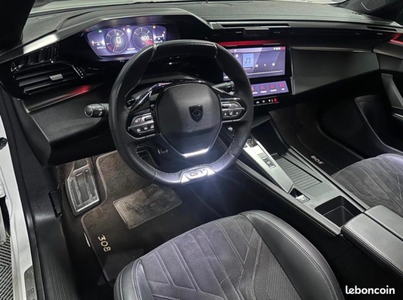 PEUGEOT 308 - 3 1.5 BLUEHDI 130CH EAT8 GT 2022