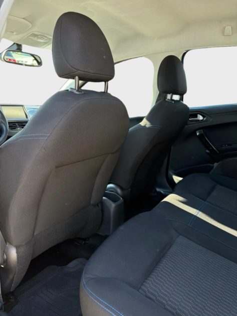 PEUGEOT 208 SIGNATURE 1.2 PURETECH 82 CH