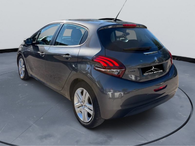 PEUGEOT 208 SIGNATURE 1.2 PURETECH 82 CH