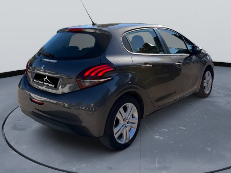PEUGEOT 208 SIGNATURE 1.2 PURETECH 82 CH
