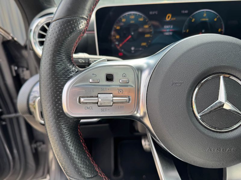 MERCEDES-BENZ Classe A 180d Pack-AMG 1.5 d 8V 7G-DCT 116 cv Boîte auto